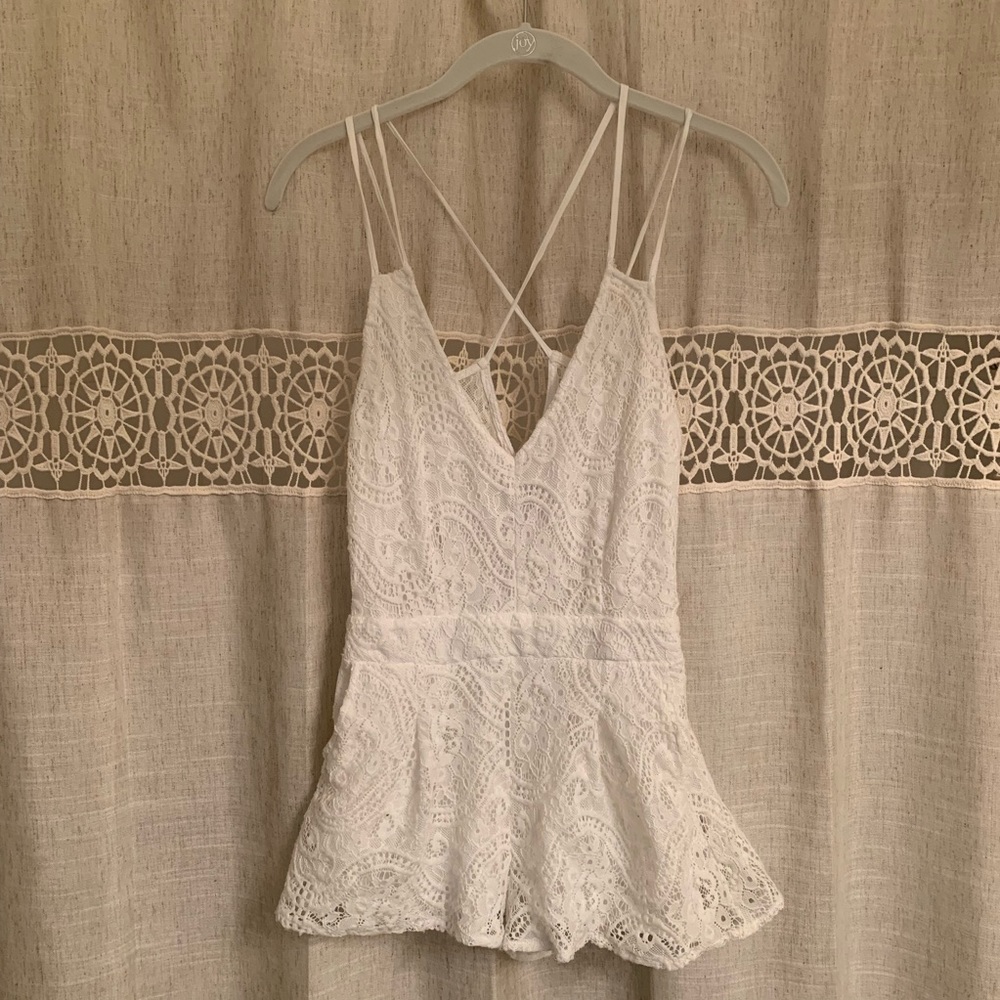 Kendall & Kylie white lace romper